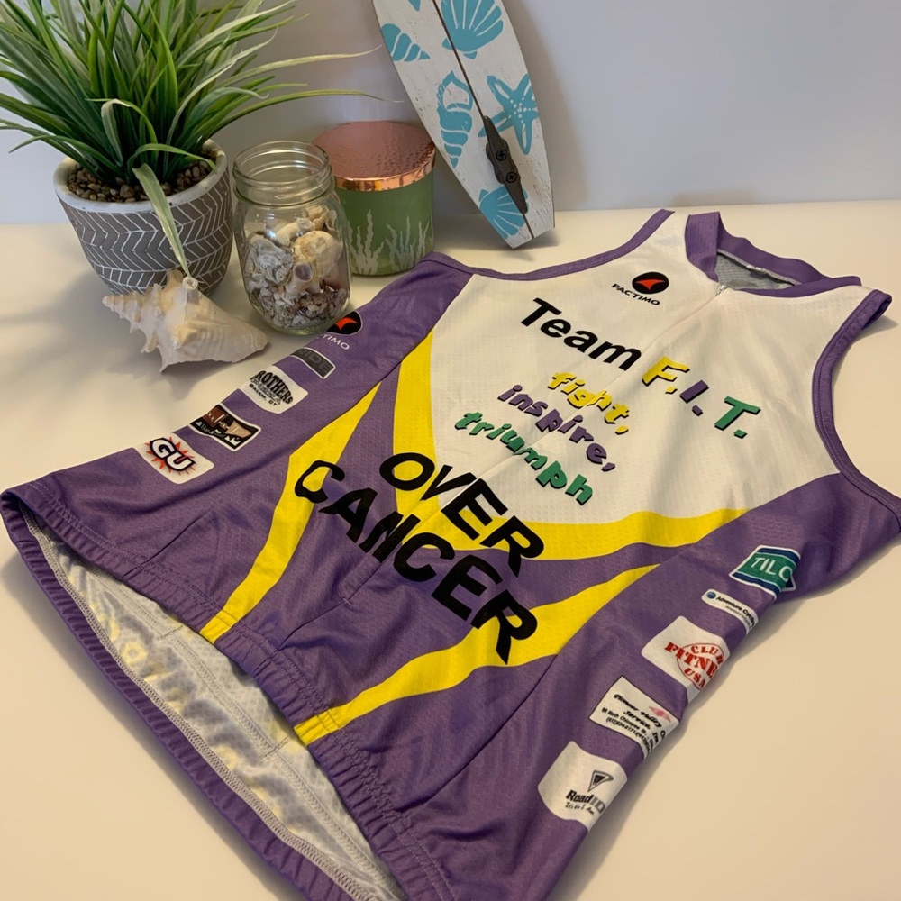Pactimo medium bike jersey